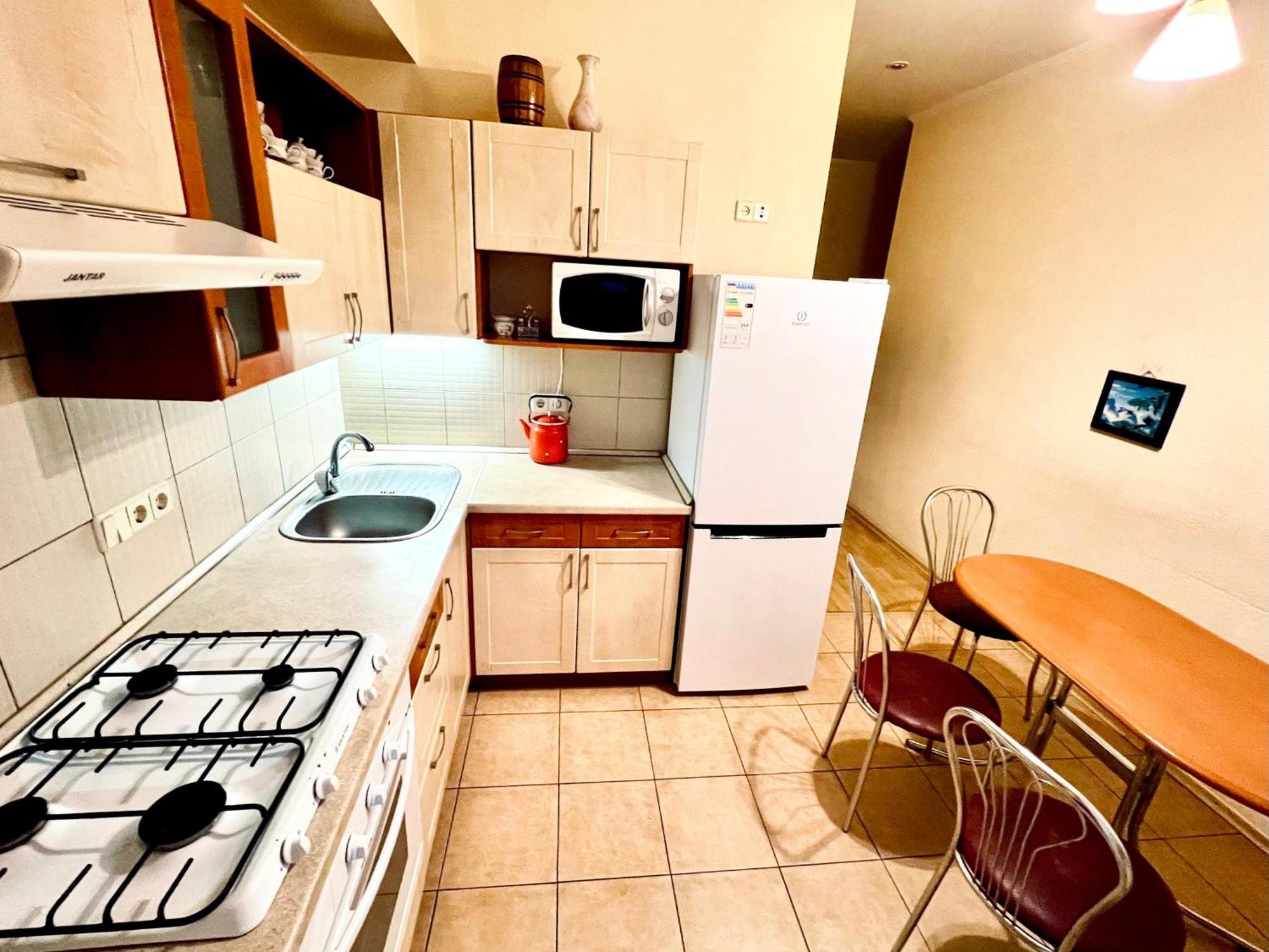 Apartment On Skorykovskyi Lane 4 ドニプロペトロウシク エクステリア 写真