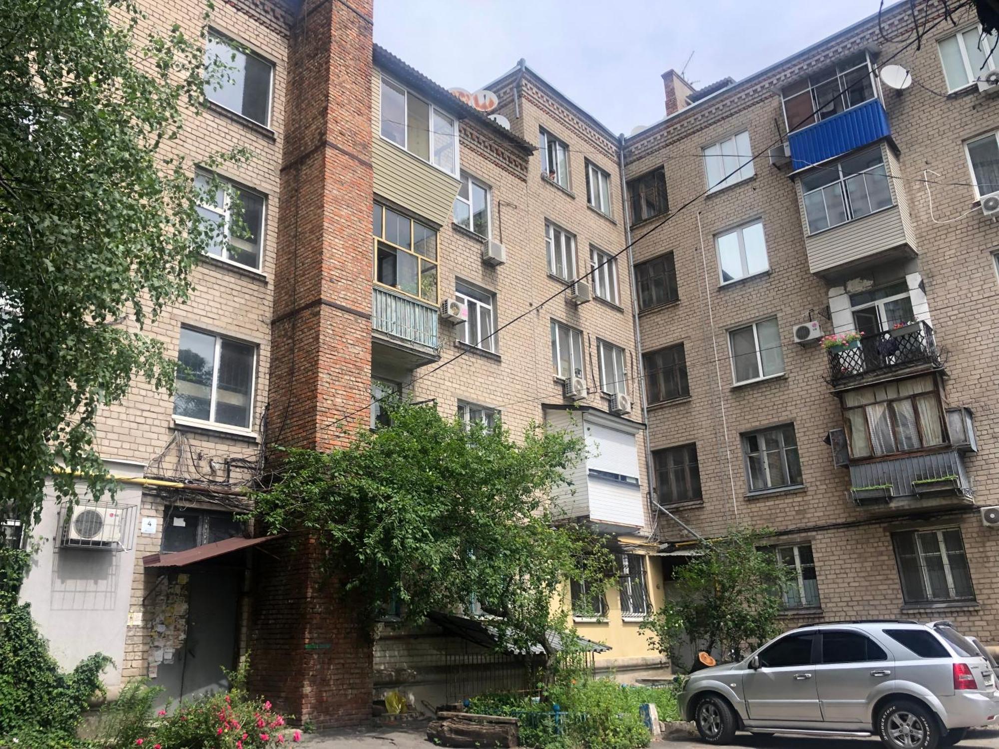 Apartment On Skorykovskyi Lane 4 ドニプロペトロウシク エクステリア 写真